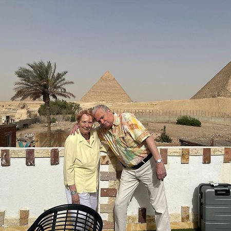 Golden Scarab Pyramids Hotel Kafrat al Jabal Bagian luar foto